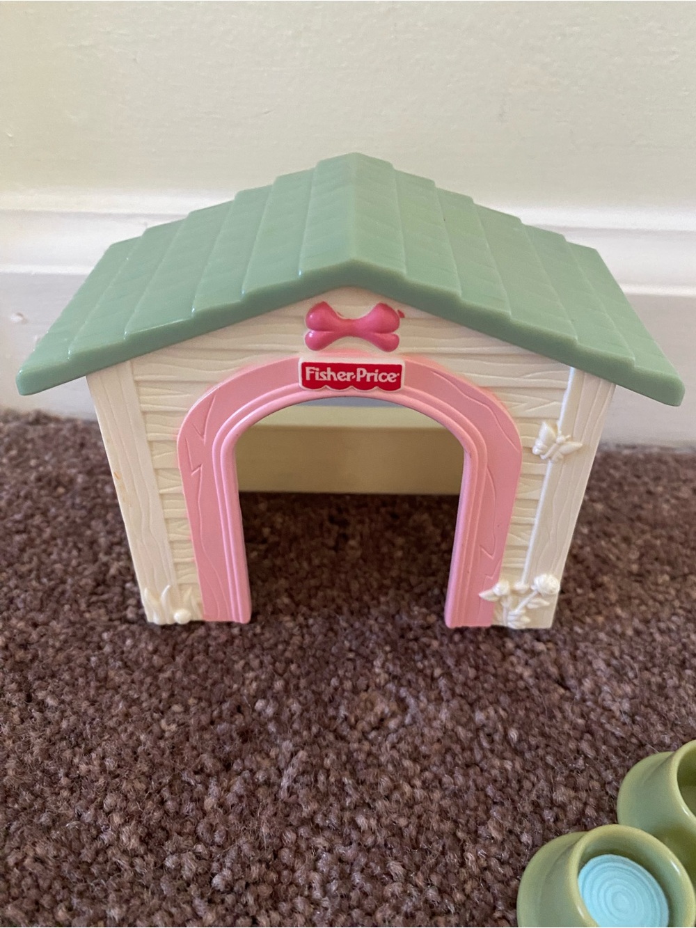 Fisher-Price Vintage 2005 Dog with Accessories set - Picture 5 of 8